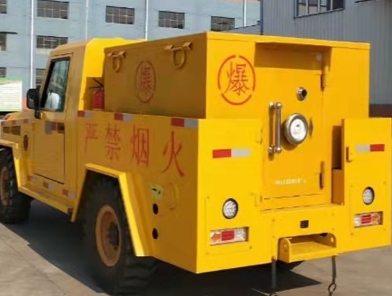 尤溪凯龙爆破器材运输车：保障爆破任务的安全运行
